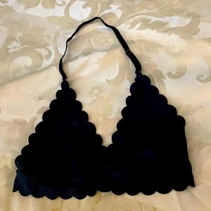 Black baiting suit top